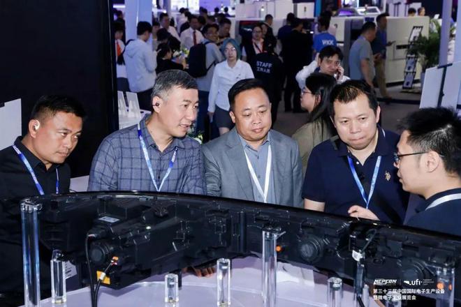 NEPCON China 2025 汽车电子x低空飞行核心部件拆解+智能感知沙龙拉开帷幕!带您直击活动首日技术最前沿(图3)